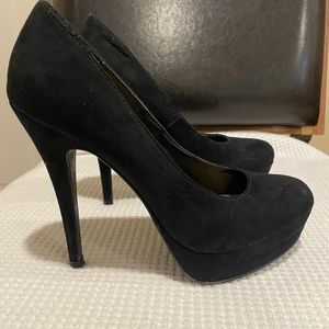 Black suede heels
